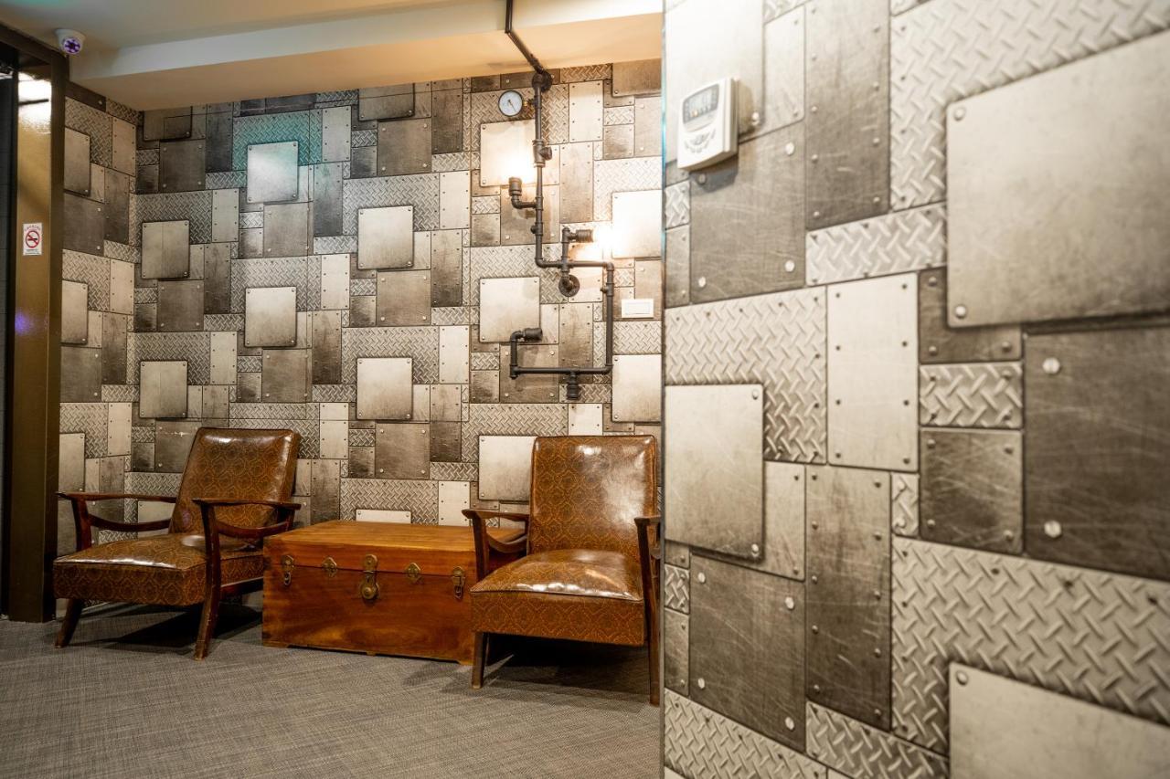 The Cole Hotel Тайпей Екстериор снимка